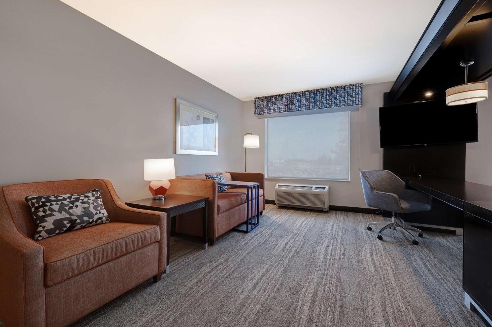Hampton & Seattle/federal Way Hotel 3*